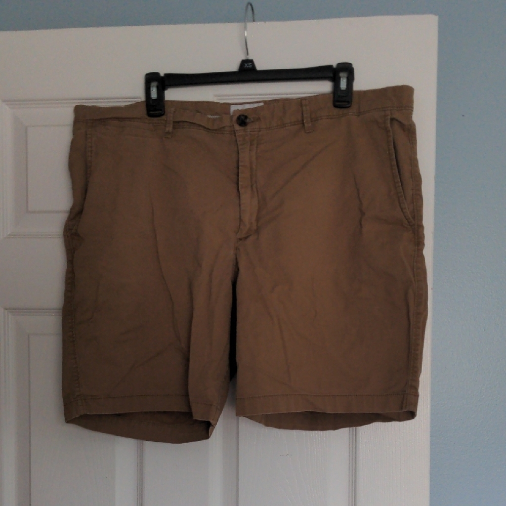 Men's Tan Shorts
